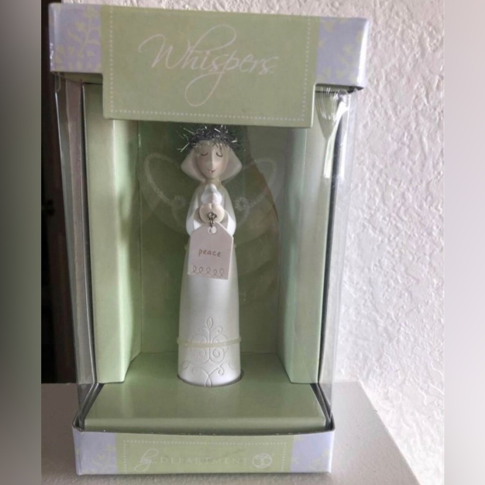 Department 56 Enesco Whispers Peace Angel figurine #4020519 New in Box